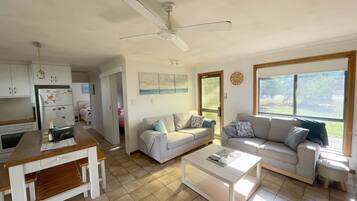 TV, fireplace, DVD player, stereo