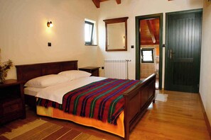 2 bedrooms, Internet