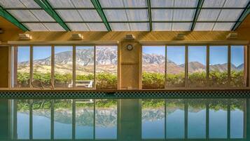 Piscine couverte, piscine chauffée