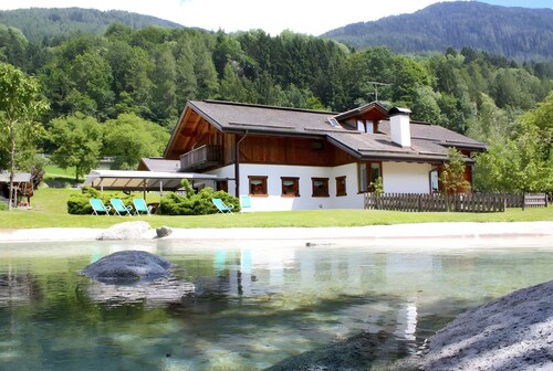 Chalet 'Agriturismo Casa Al Campo' mit Bergblick, privatem Pool und Wi-Fi