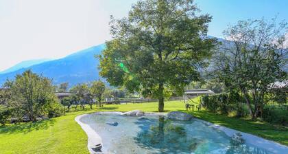 Chalet "Agriturismo Casa Al Campo" avec vue sur les montagnes, piscine privée et Wi-Fi
