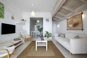 TV - Apartment Bahía Vista with Sea View, Wi-Fi & Terraces (Costa Calma)