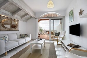 TV - Apartment Bahía Vista with Sea View, Wi-Fi & Terraces (Costa Calma)