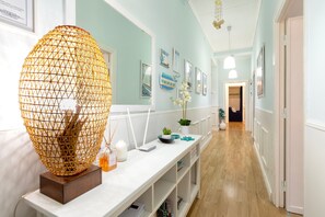 Interior - Vacation Apartment "Appartamento degiorgio8" with Terrace & Wi-Fi (ALGHERO)