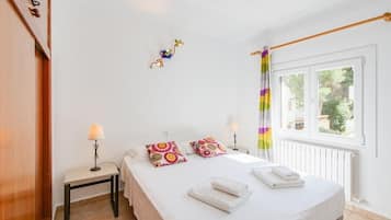 2 Schlafzimmer, Bügeleisen/Bügelbrett, kostenloses WLAN, Bettwäsche