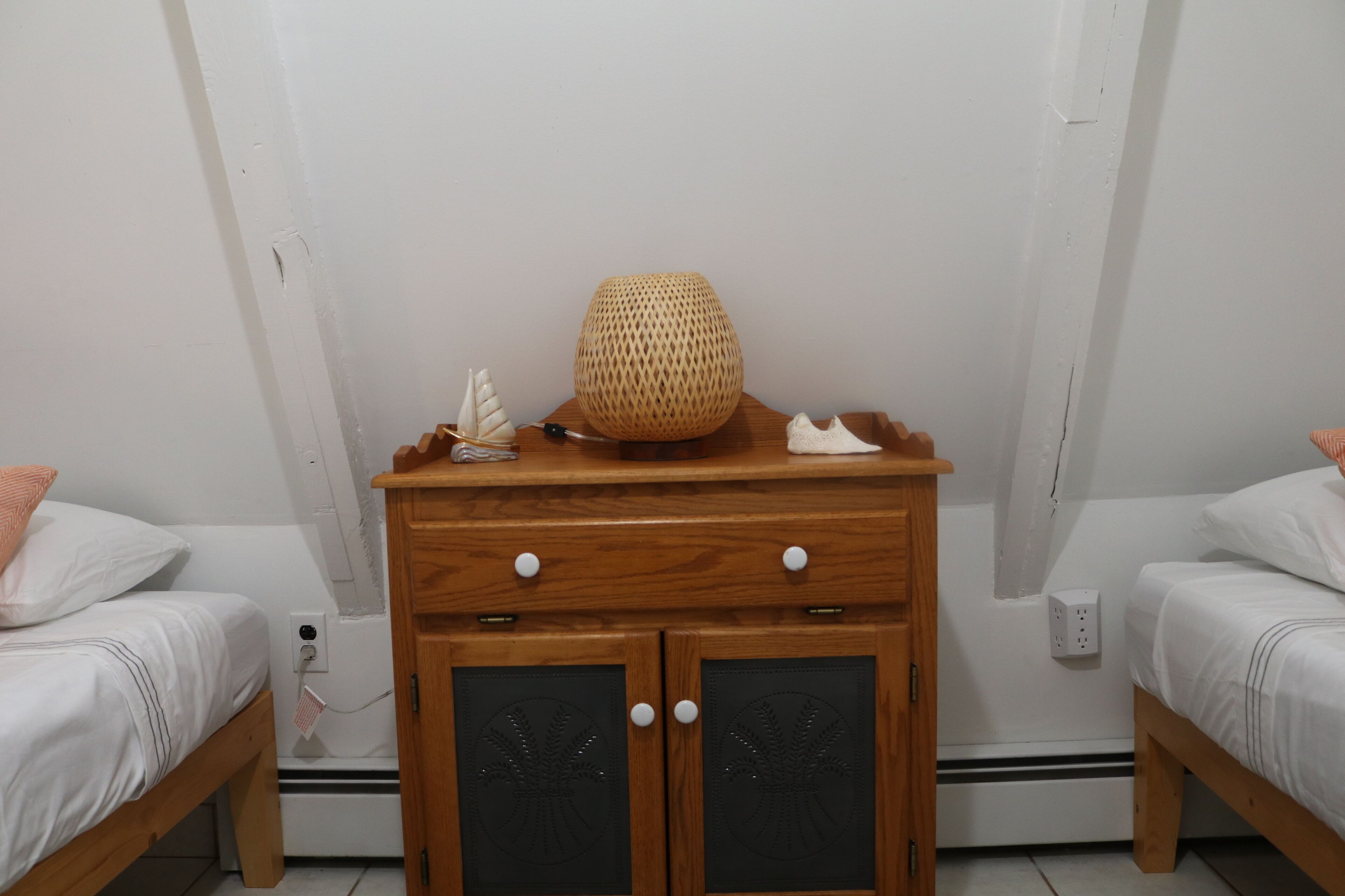 Escape in our Rain-Forest A-Frame Cabin-Retreat 1hour from The Poconos