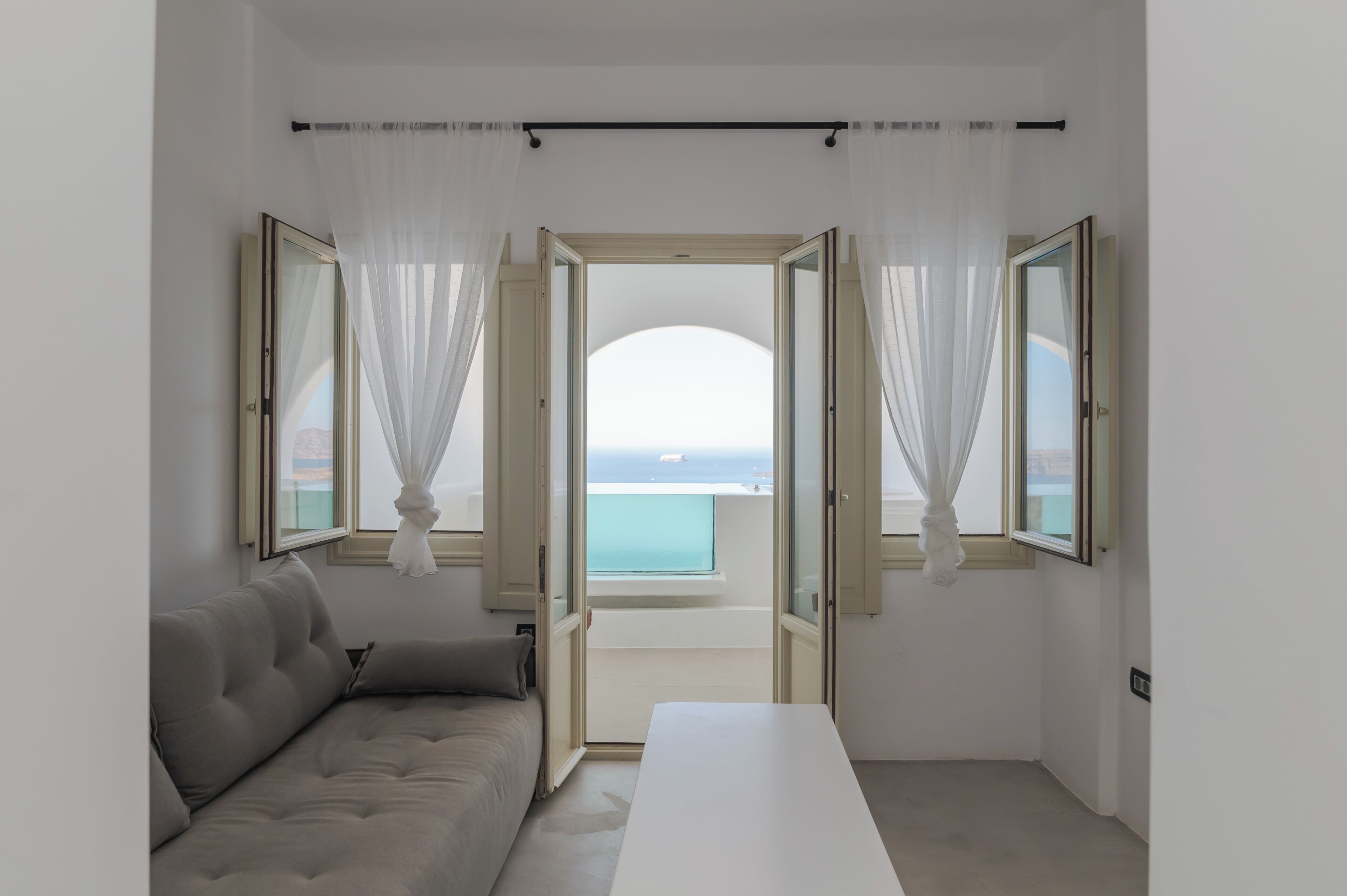 executive blue suite with hot tub and caldera view | 1 bedroom, premium bedding, minibar, in-room safe