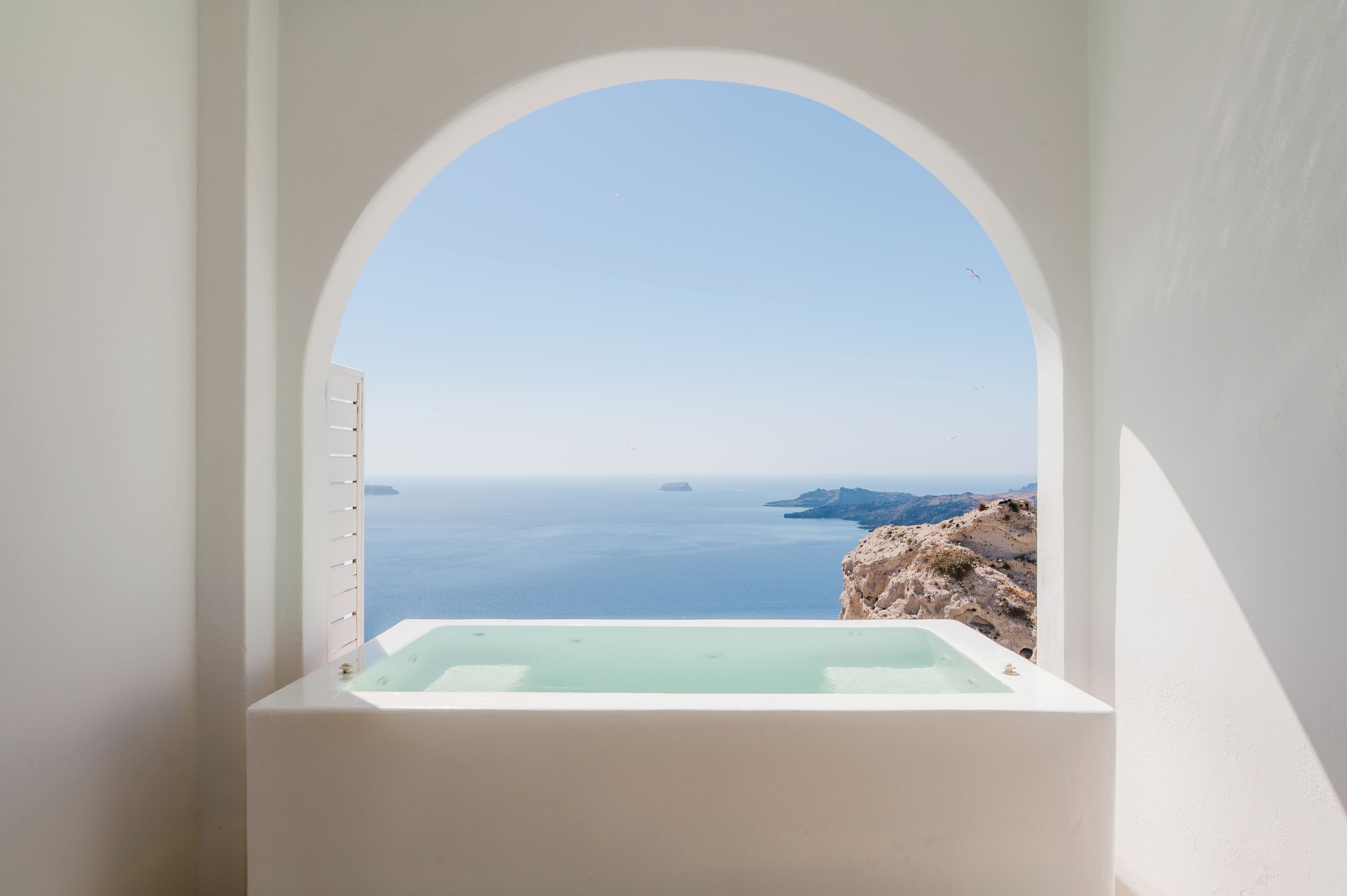 sunset suite with hot tub and caldera view | balcony view