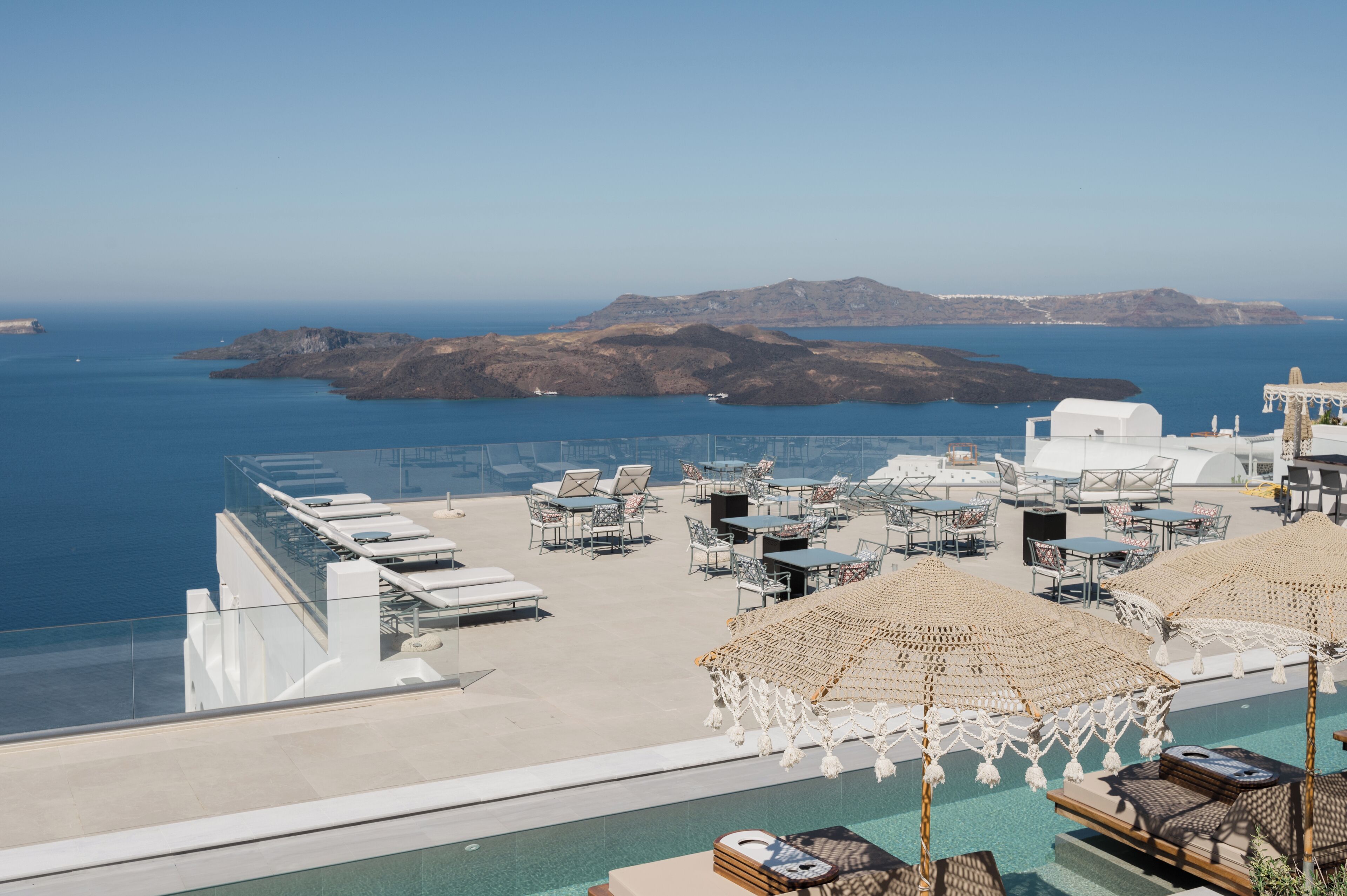 Apeiron Blue Santorini - Sustainable Adults Only 14+ Santorini interior view 2