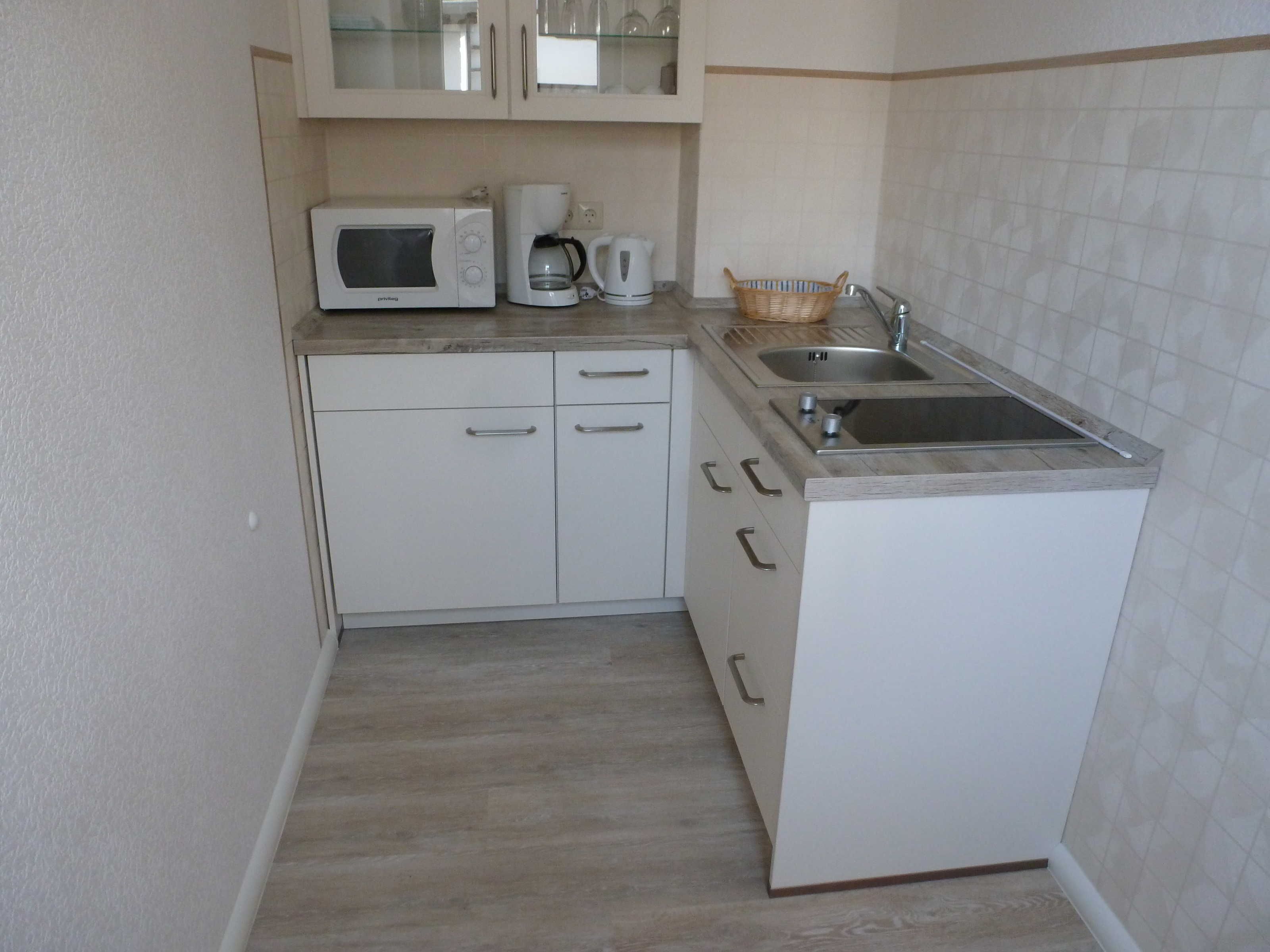 Coffee/tea maker, fridge, microwave, electric kettle