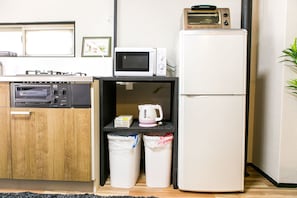 Apartamento básico, 1 quarto (303) | 1 quarto, Wi-Fi de cortesia, roupa de cama