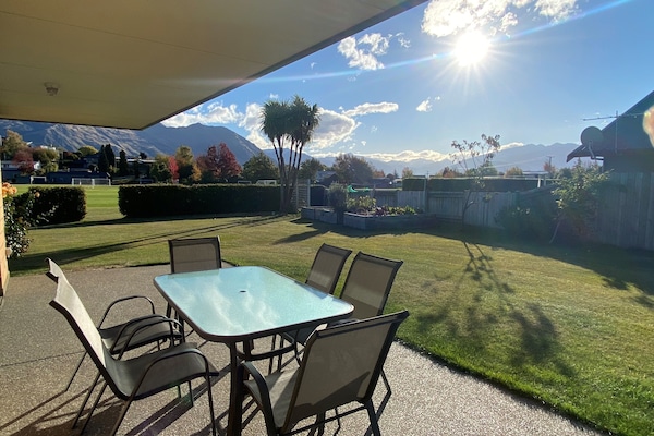 Covered outdoor patio