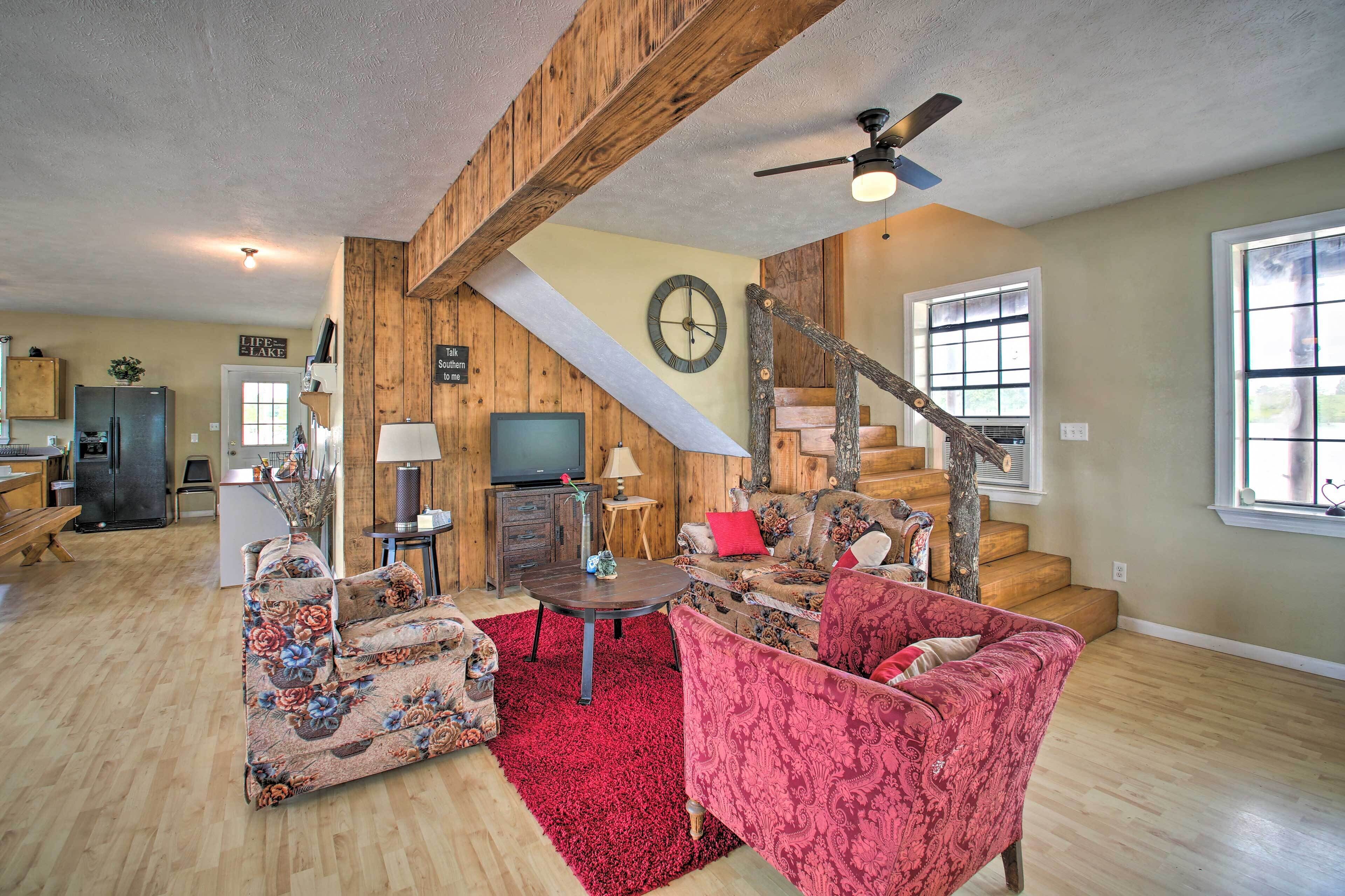 Secluded Angler's Haven - Boat + Fish!