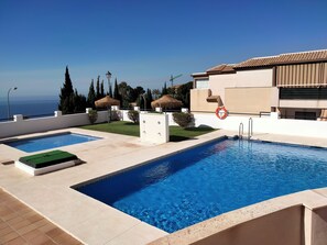 Utomhuspool