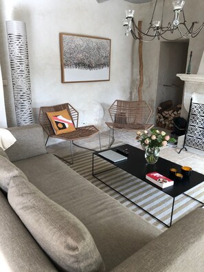 TV connectée, espaces bureaux