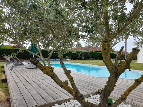 Maison Toute Équipée Avec Piscine et Pool House