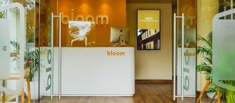 บลูม โฮเต็ล - วอร์ลิ