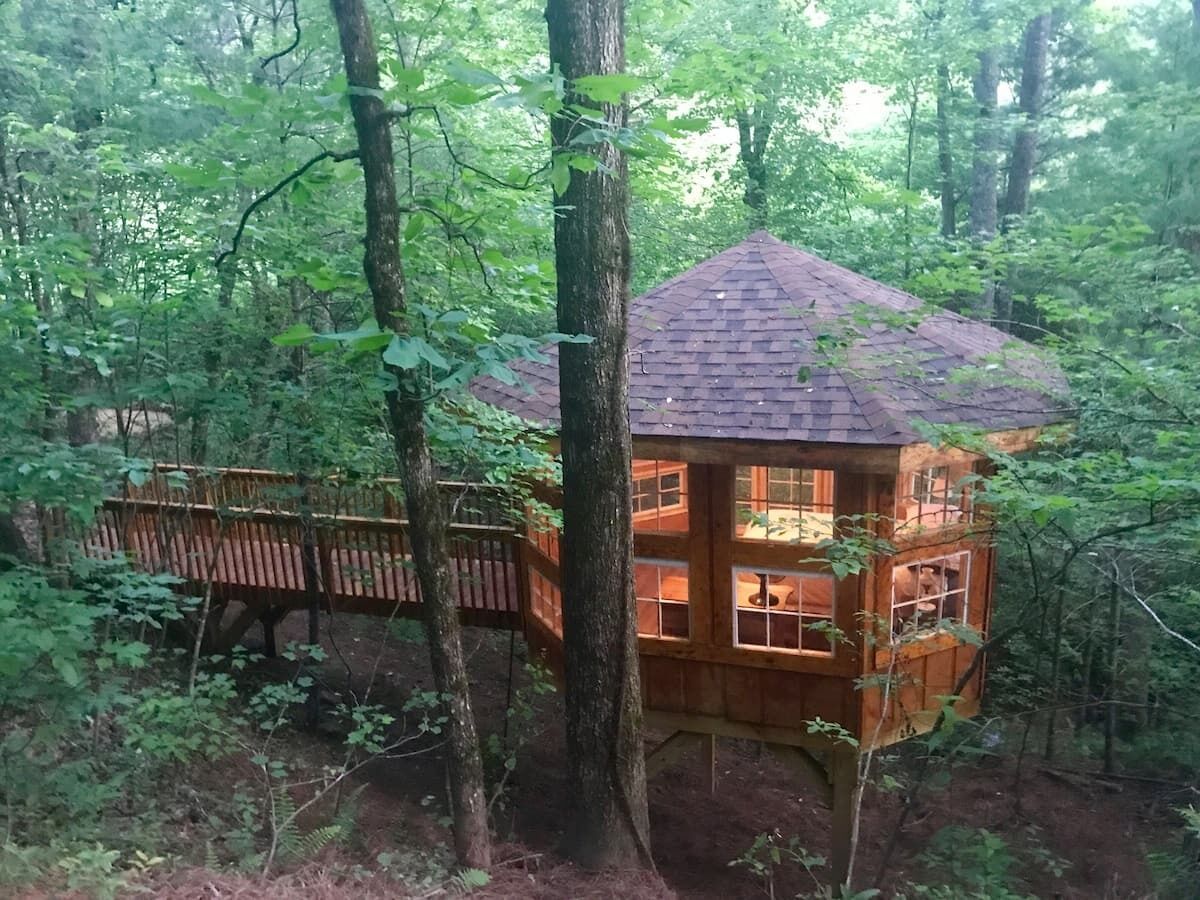 Abbie's Waterfall Treehouse - Glamping with a Hot Tub, Cookshack, View from Bed