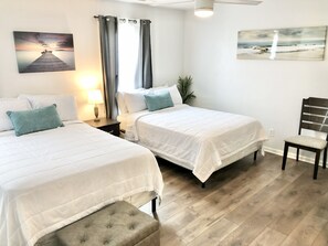 3 bedrooms, desk, iron/ironing board, free WiFi