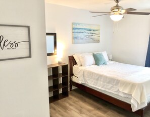 3 Schlafzimmer, Schreibtisch, Bügeleisen/Bügelbrett, kostenloses WLAN