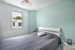 3 habitaciones, tabla de planchar con plancha y wifi gratis 