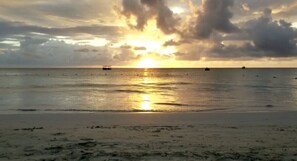Vlak bij het strand, strandlakens