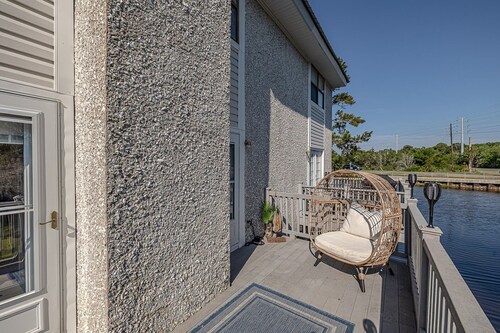 Selah - Relaxing 2 bed/1.5 bath St Simons townhome