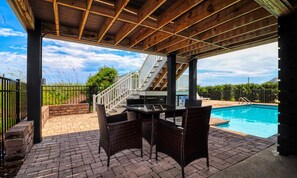 Outdoor dining - Five Bed, Four Bath, Renovated, Oceanfront Home w/ Private Pool (Garden City Beach)
