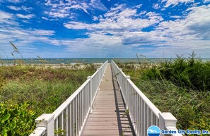 Beach - Five Bed, Four Bath, Renovated, Oceanfront Home w/ Private Pool (Garden City Beach)