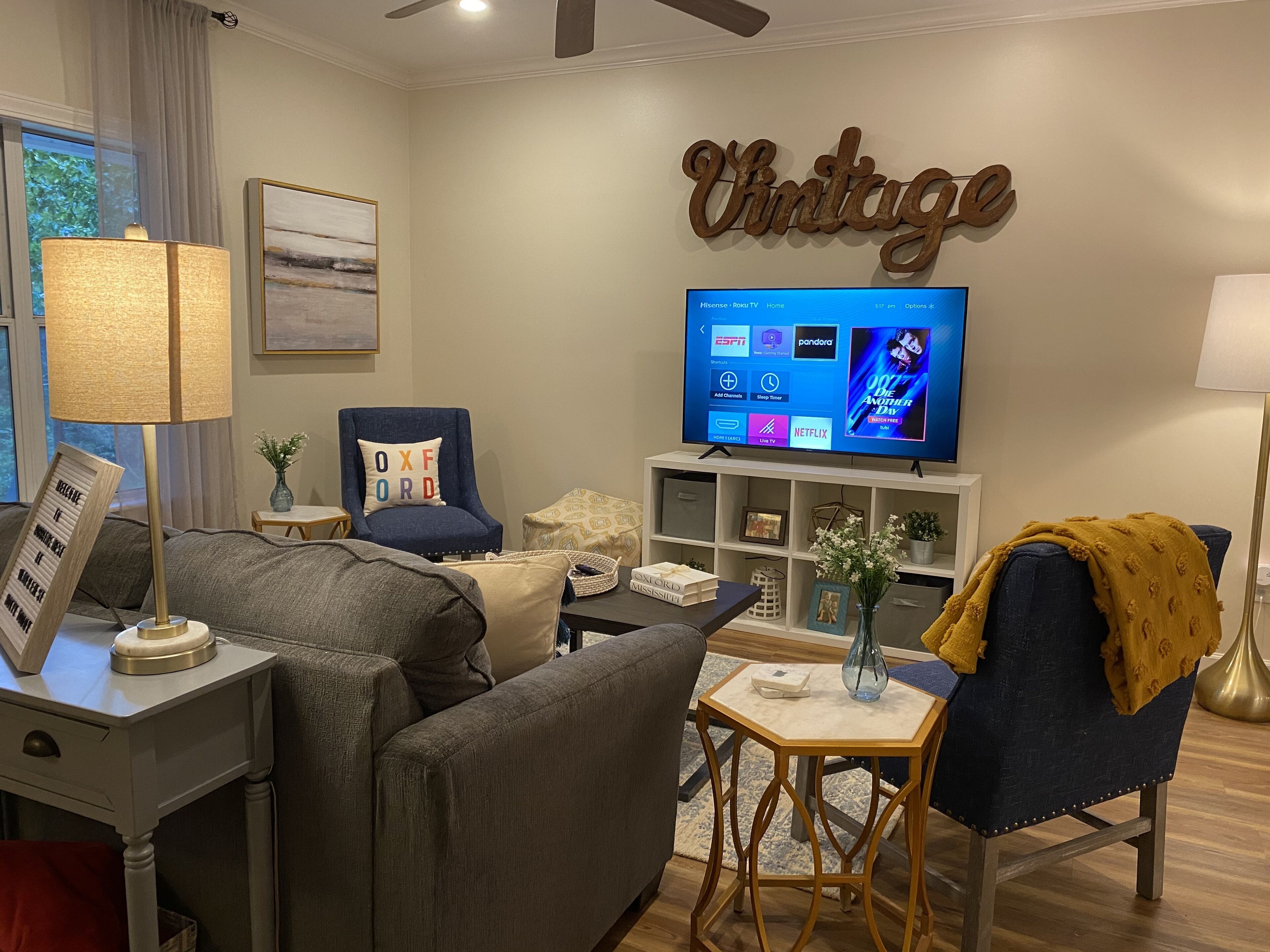 The Best Backyard only a 15 minute walk to The Square!