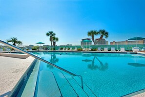 Pool - DP 601C is a Gorgeous 2 BR with Boat Slip by RedAwning (Destin)