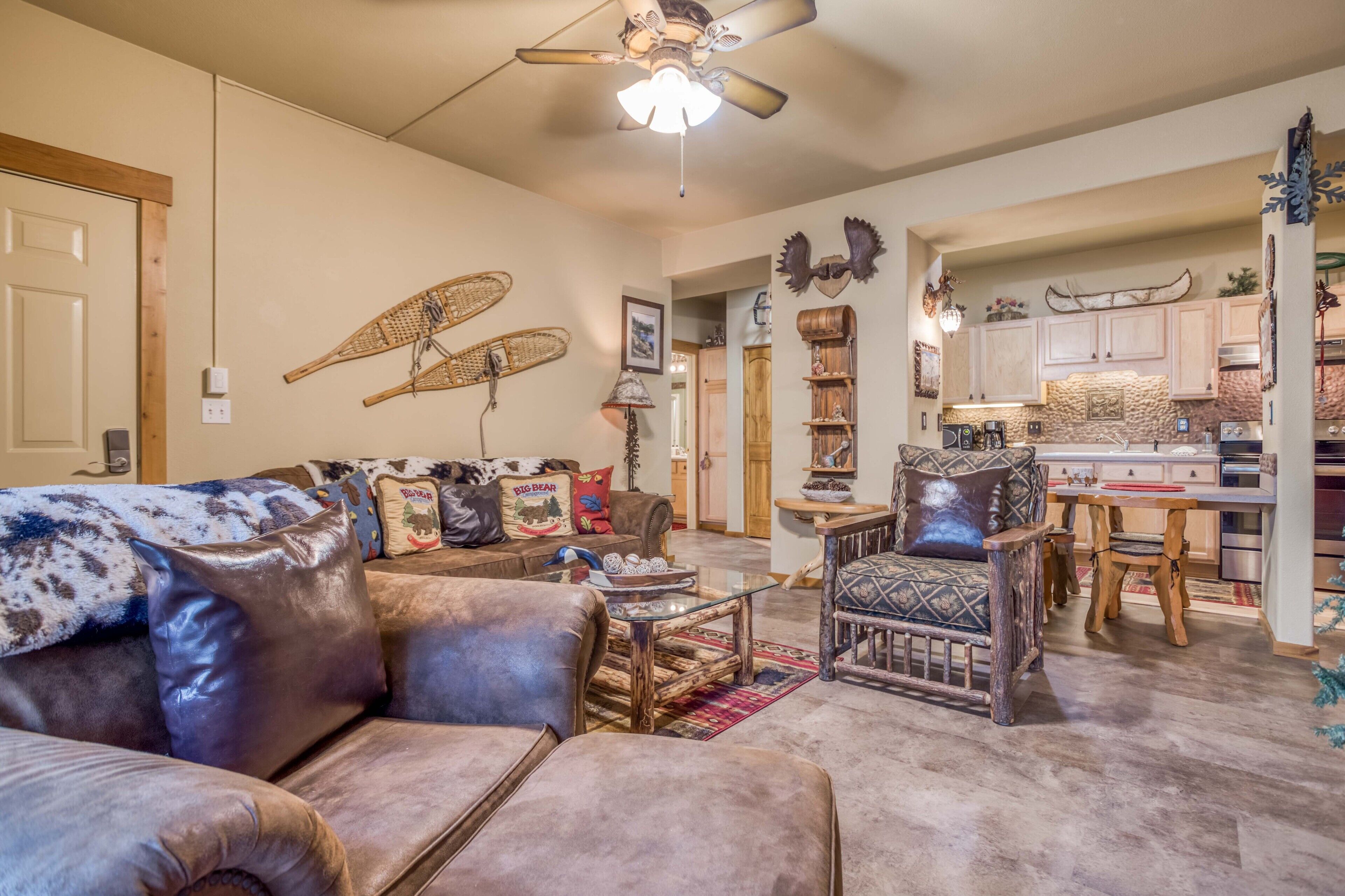 Updated 2 Bedroom Powder Village Condo in Sunriver