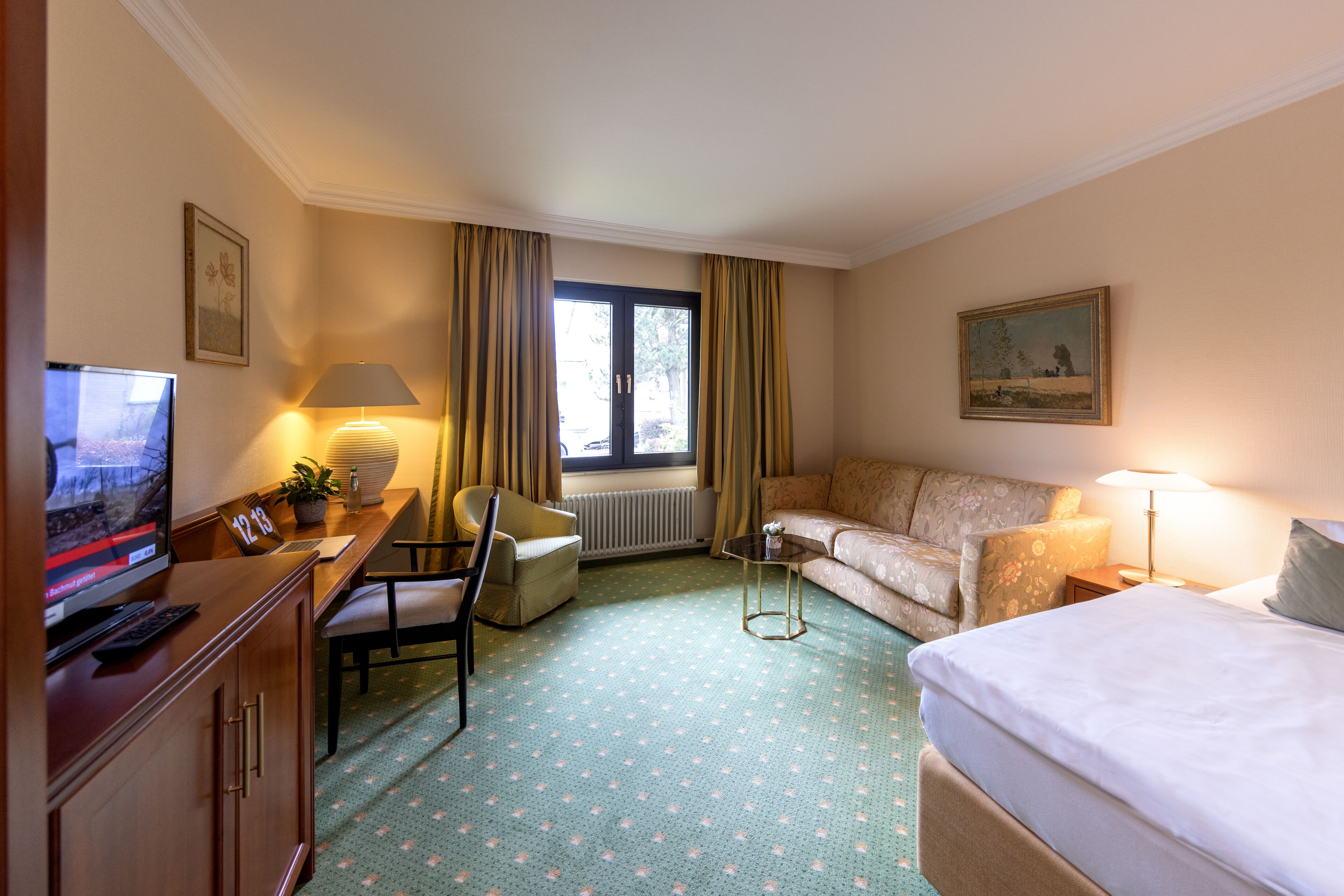 classic single room | 1 bedroom, minibar, desk, free wifi