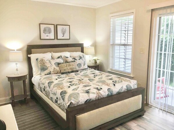 1 chambre, fer et planche à repasser, accès au Wi-Fi (inclus)