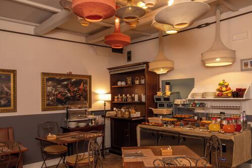 Colazione a buffet inclusa, servita tutte le mattine