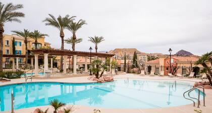Oasis Condo at Viera Lake Las Vegas with 4 beds!