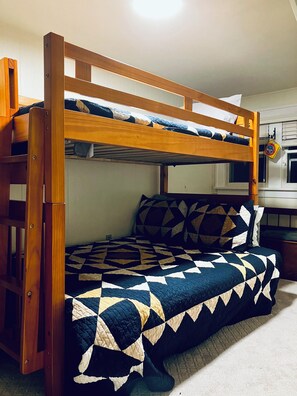 4 chambres, fer et planche Ă repasser, Wi-Fi gratuit, draps fournis