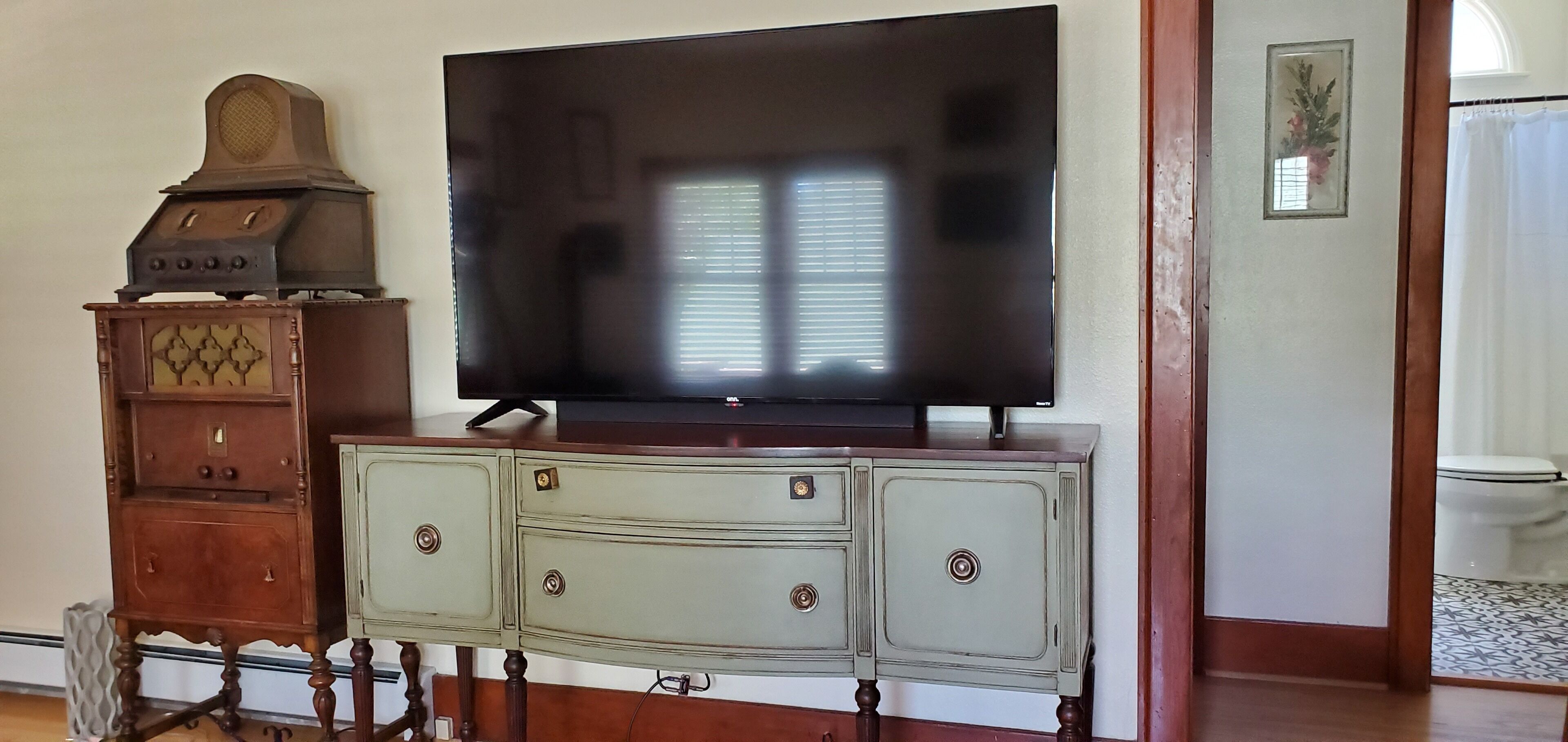 The Ross House 1930's Craftsman Style House