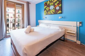 City Double Room | Free WiFi - Hostal Forum Tarragona (Tarragona)