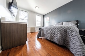 1 chambre, couette en duvet d'oie, ameublement personnalisé