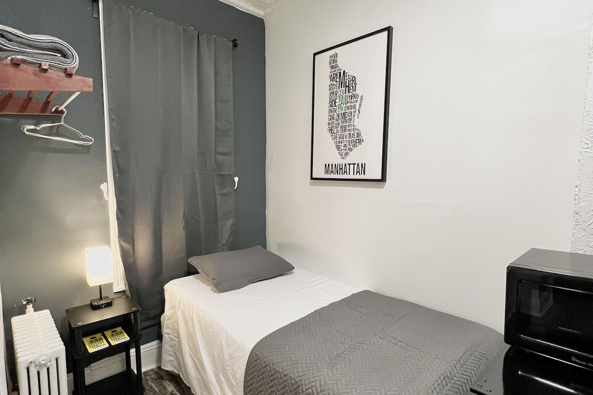 Comfort studio, 1 eenpersoonsbed, niet-roken, magnetron | 1 slaapkamer, donsdekens, individueel gemeubileerd