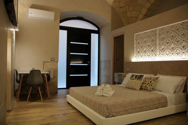 2 habitaciones, wifi gratis y ropa de cama 