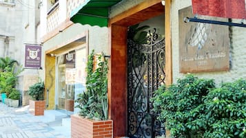 Fachada del alojamiento