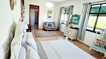 Deluxe suite | Hypoallergeen beddengoed, individueel gedecoreerd