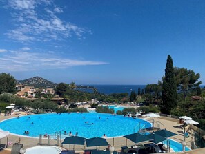 Piscine extérieure, piscine chauffée