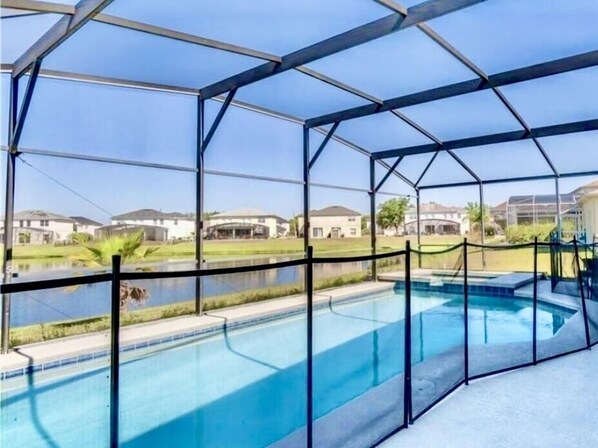 Outdoor pool, a heated pool