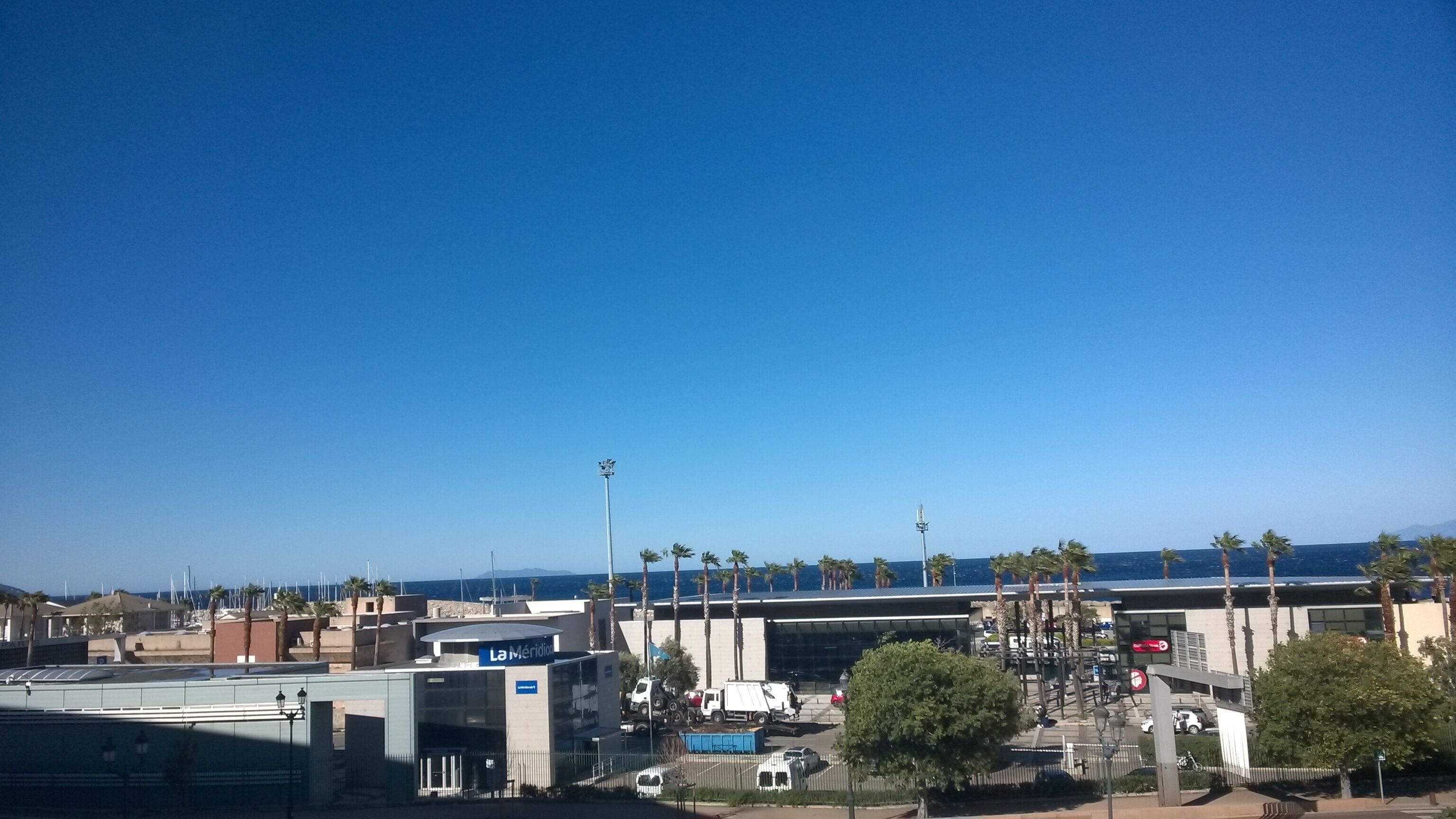 Appartement Calme en Plein Centre Ville à 3mn de la Plage