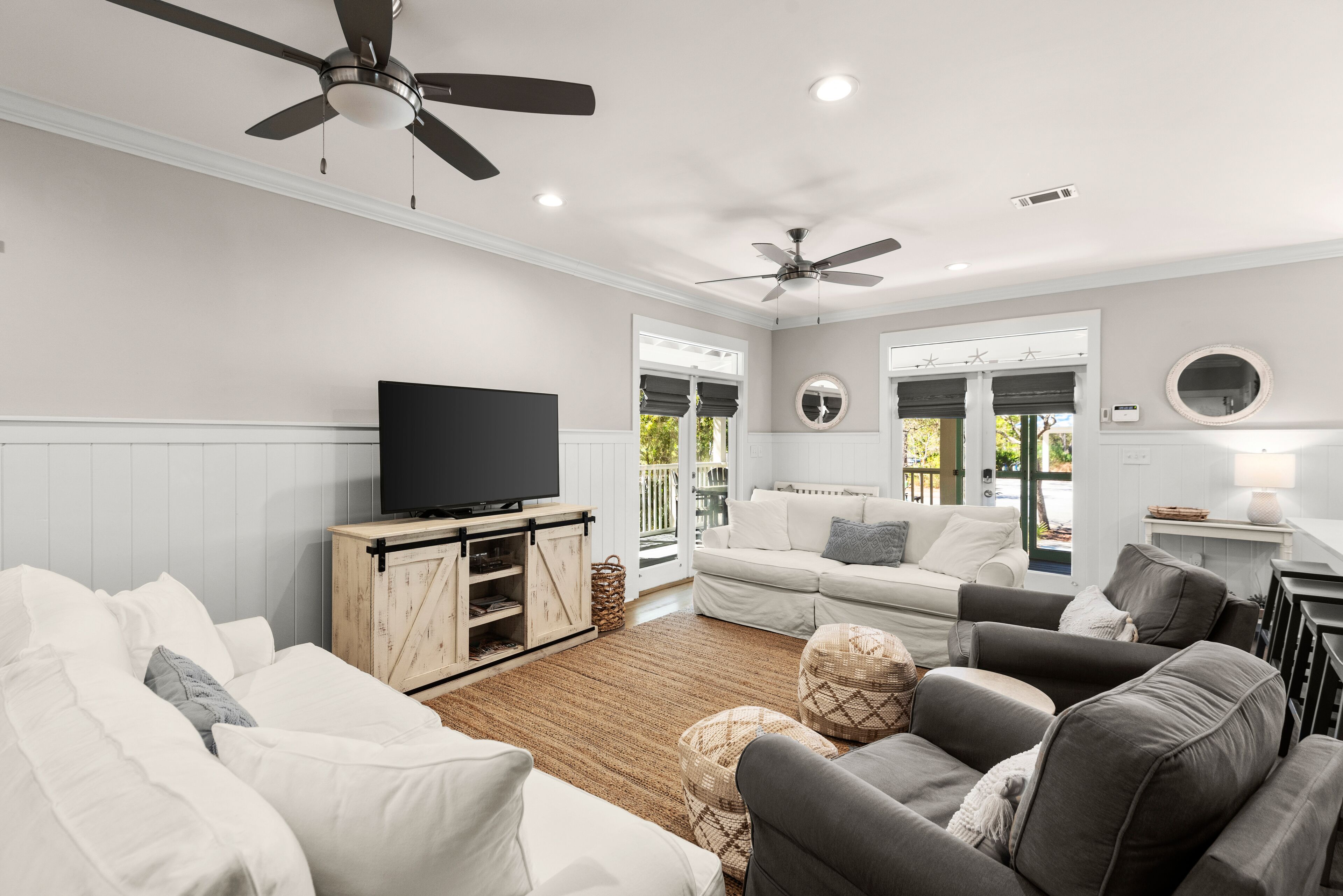 Close to Seaside!-Street Legal Golf Cart/4 Bedroom/4 Bath/4 Beach Chairs/4 Bikes