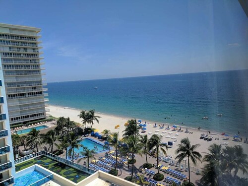 BEACHFRONT CONDO !! ...2BR/2 Baths....GREAT LOCATION  !!