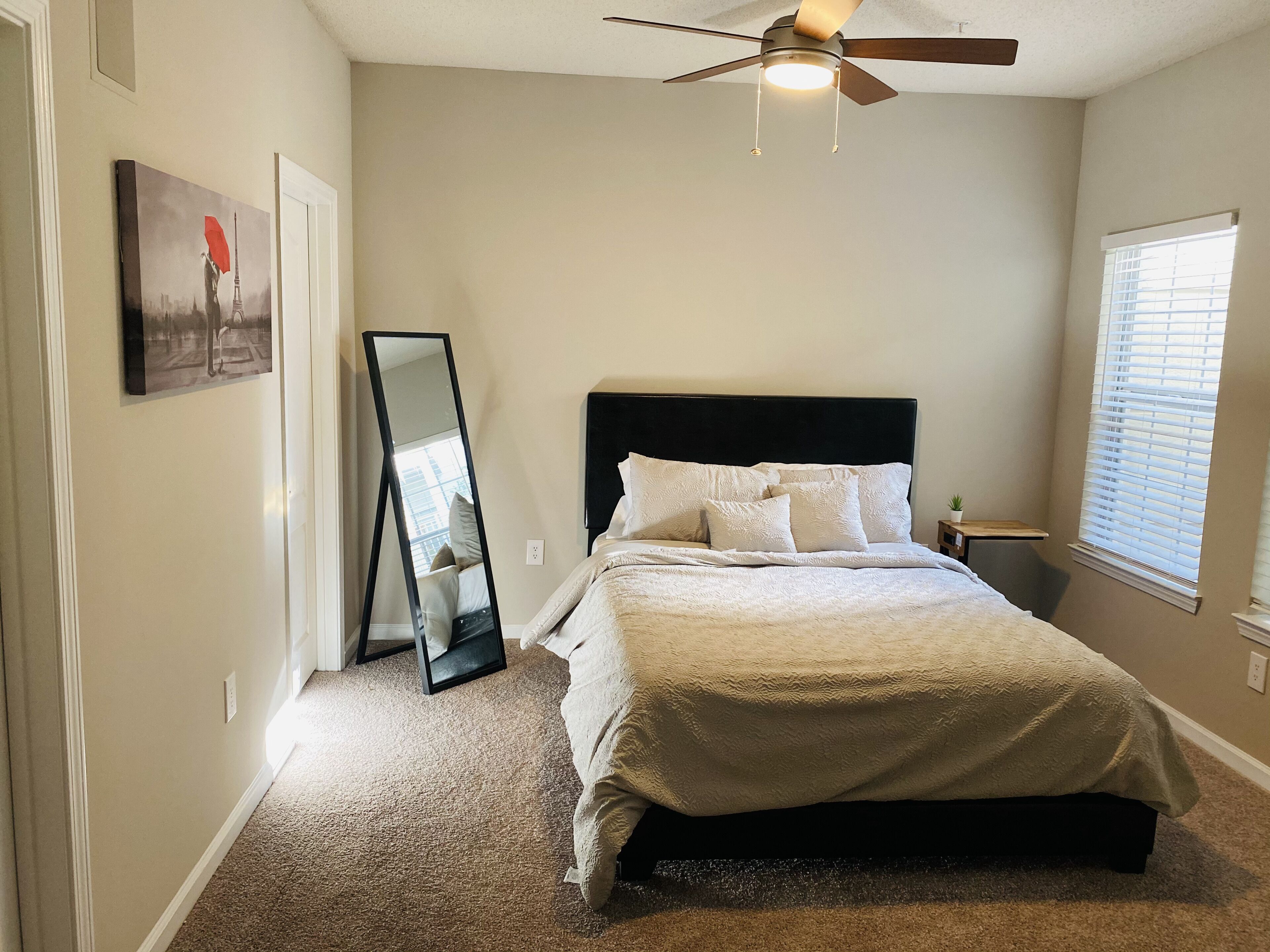 Perfect Buckhead/Lenox 2BR/2BA with Self Check-in!